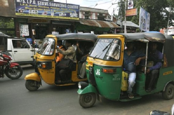 Overloading in auto-rickshaw continues, Passengers demand to mount metre in auto-rickshaws   